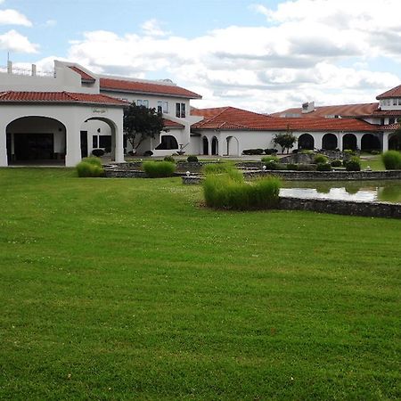 Regalia Hotel & Conference Center Village of Four Seasons Экстерьер фото